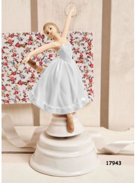 Carillon ballerina